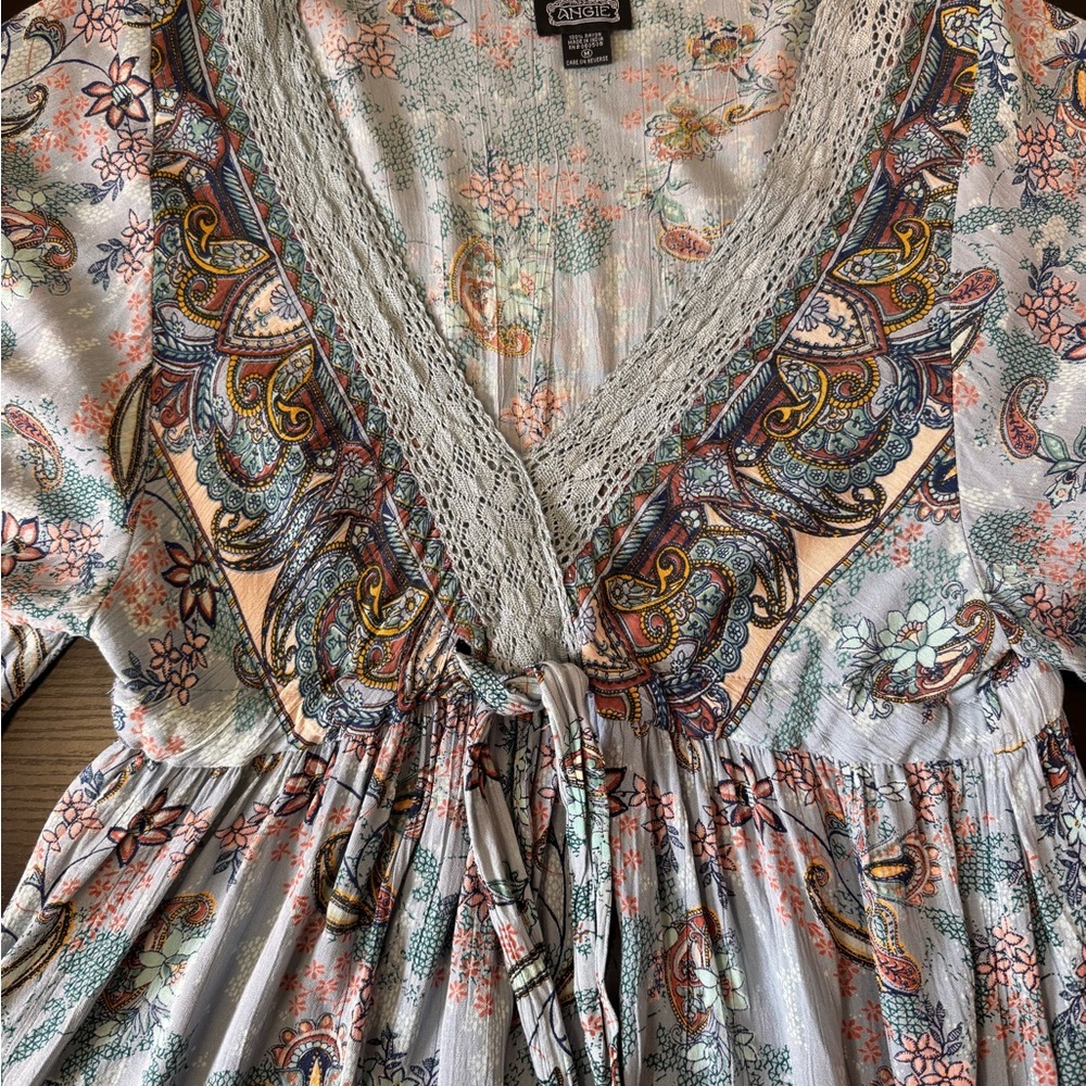 Angie Floral Patterned Garment - Picture 3 of 7